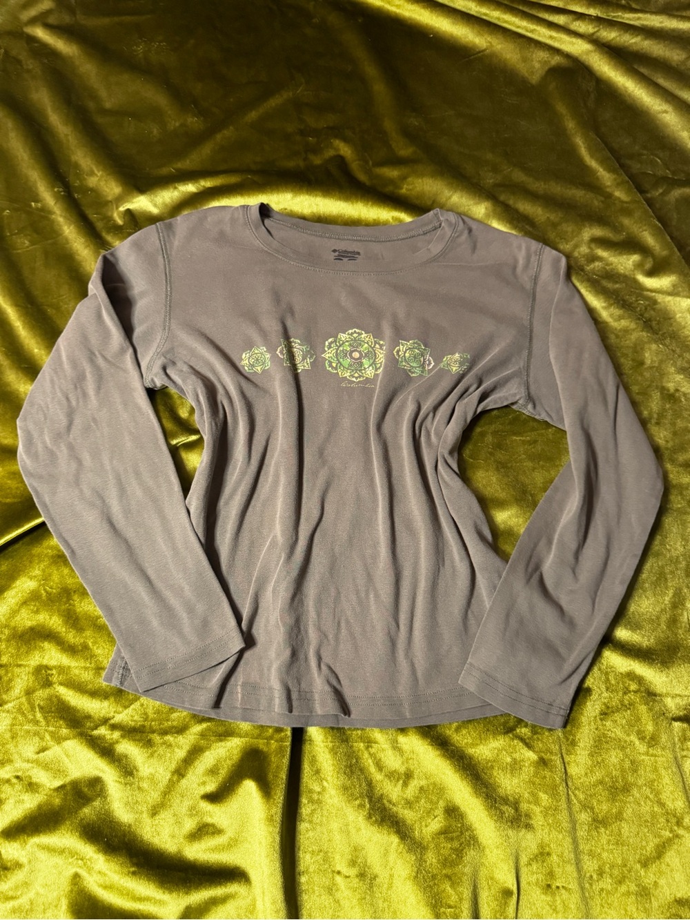 Green Columbia Long Sleeve Crewneck